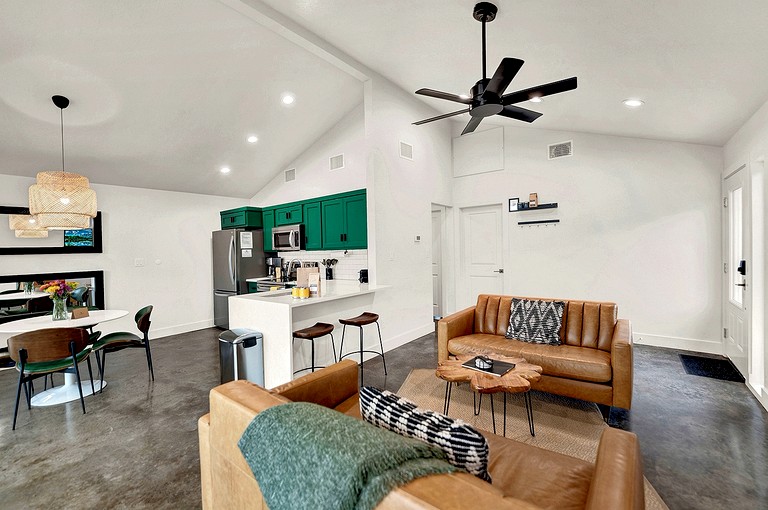 Cabins (United States of America, Wimberley, Texas)