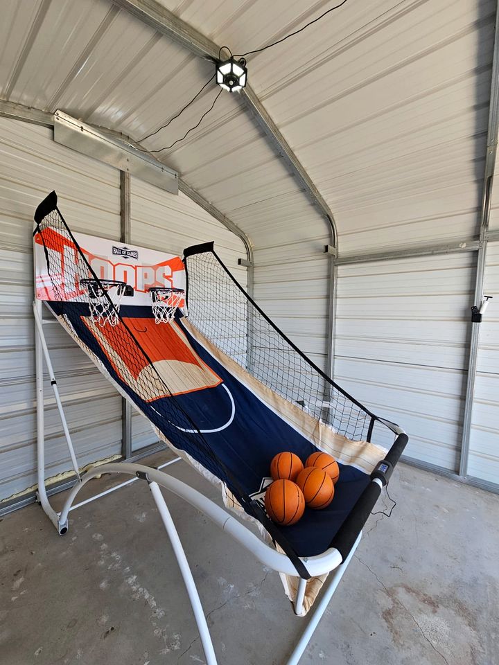 Modern Cabin with  Arcade, Foosball Table and Fire Pit in Meadview, Arizona