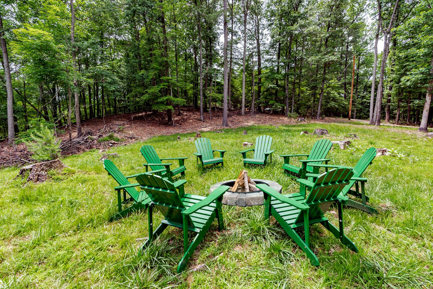 Relaxing Cabin with Hot Tub, Deck, Pond and Fire Pit Perfect for Your Berkeley Springs, WV Getaway