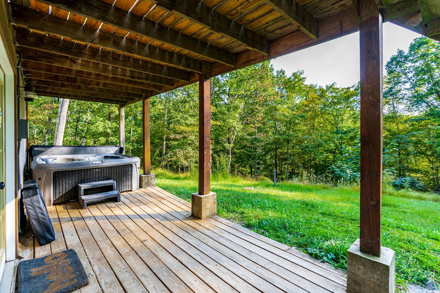 Relaxing Cabin with Hot Tub, Deck, Pond and Fire Pit Perfect for Your Berkeley Springs, WV Getaway