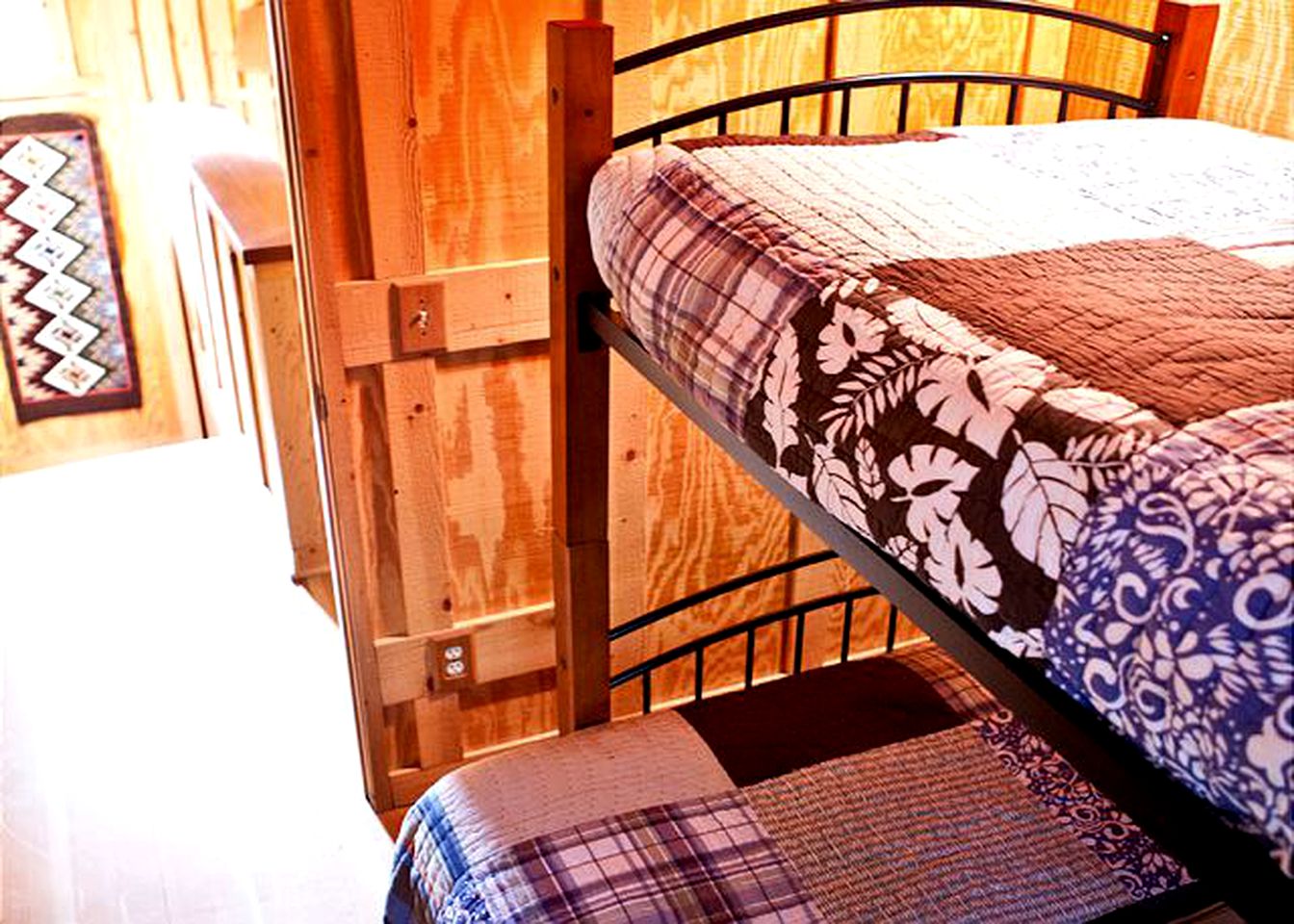 Modern Cabin Rental in Idyllwild, California