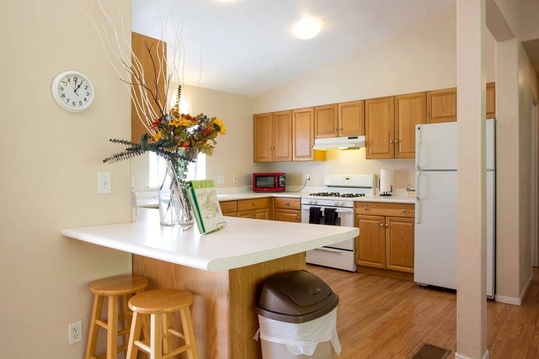 Cabins (Badger, California, United States)