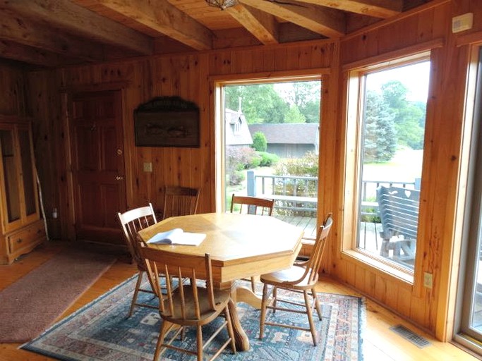 Cabins (Gaines, Pennsylvania, United States)