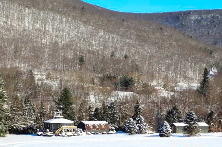 Cabins (Gaines, Pennsylvania, United States)