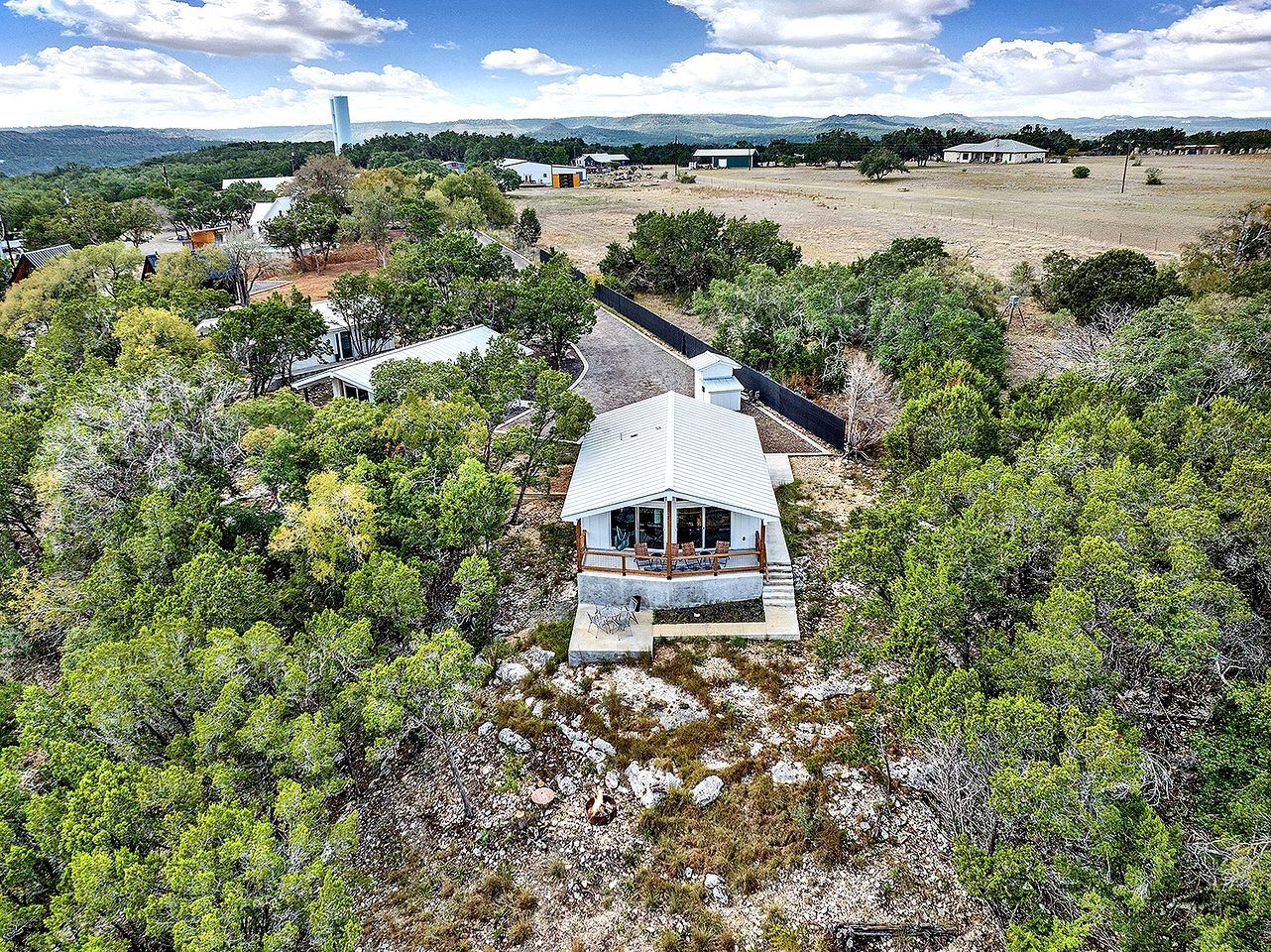 Stunning Three Cabins Great for Groups in Wimberley, Texas