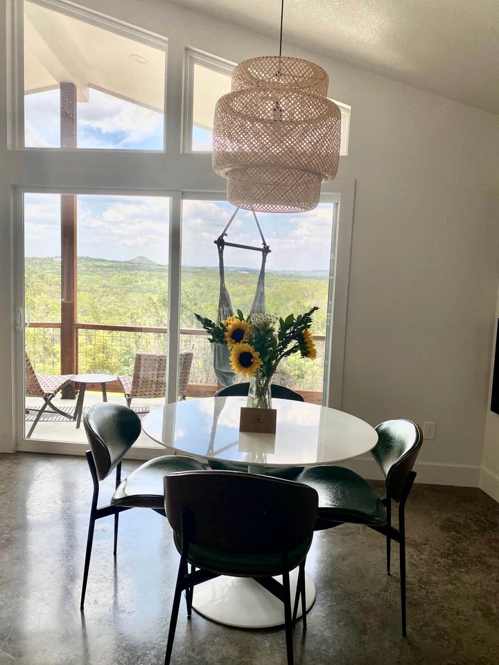 Stunning Three Cabins Great for Groups in Wimberley, Texas