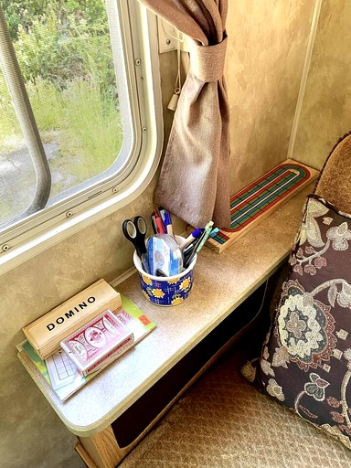 Vacation Rentals (Canada, --, --)