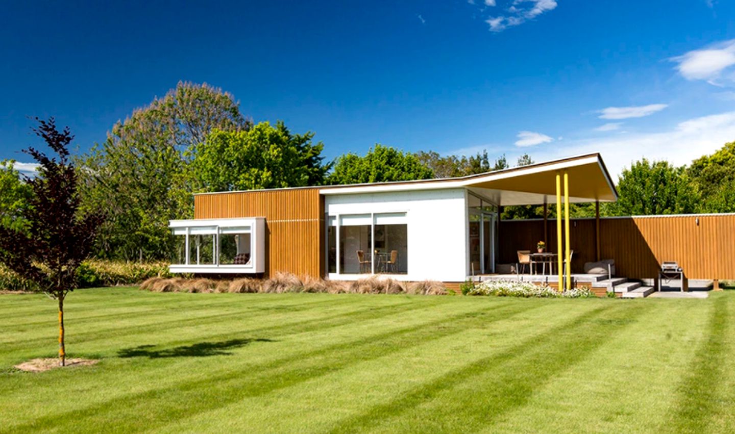 Modern Cottage Rental for Two Near in Hawkes Bay, New Zealand