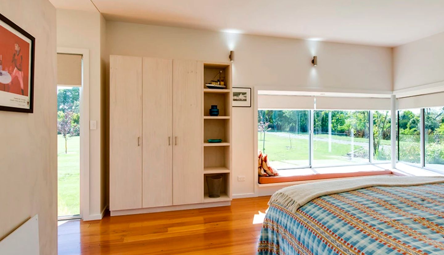 Modern Cottage Rental for Two Near in Hawkes Bay, New Zealand