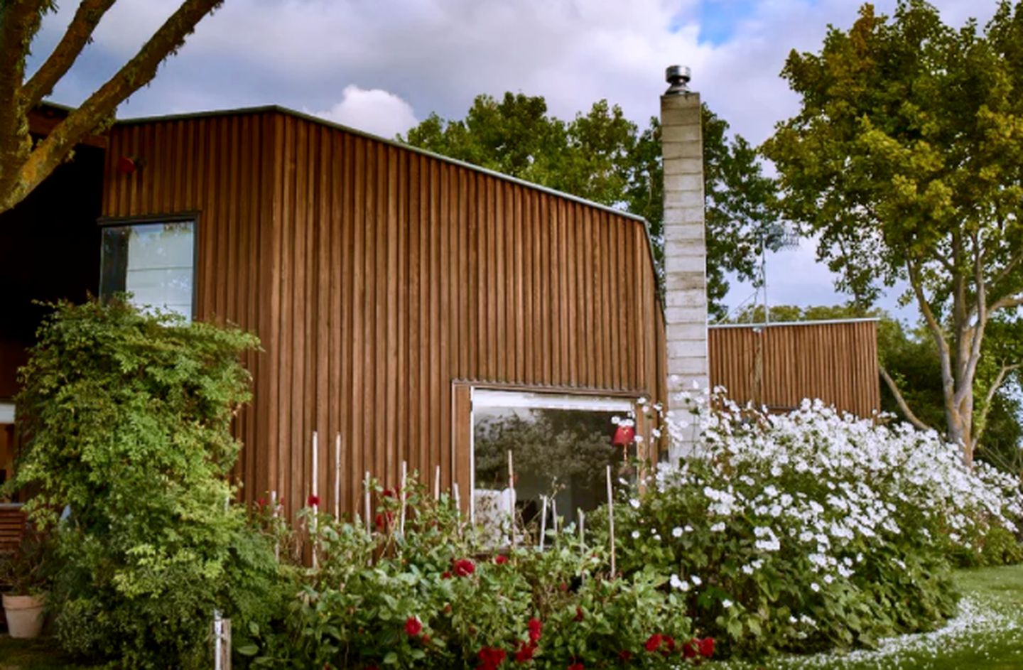 Modern Cottage Rental for Two Near in Hawkes Bay, New Zealand