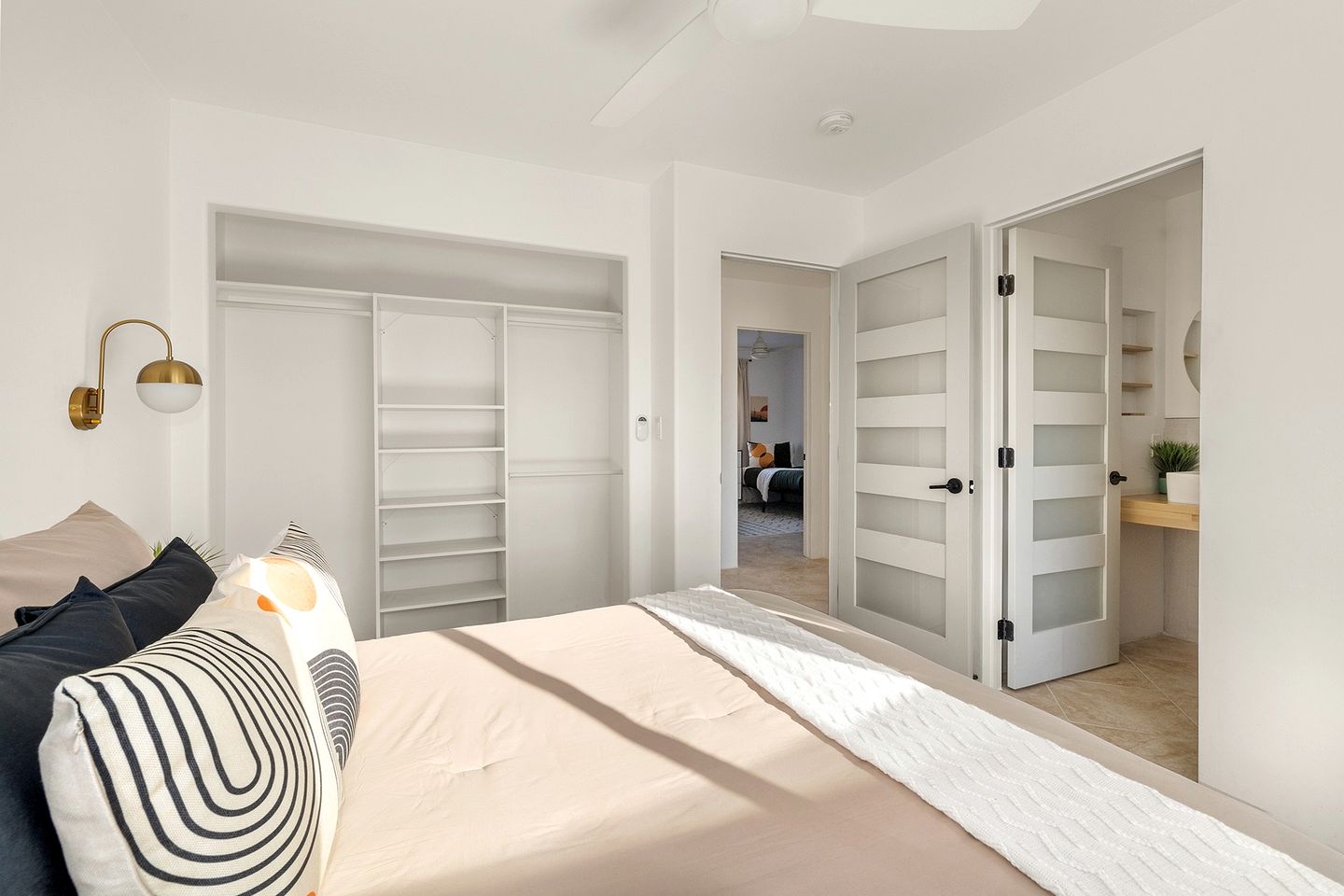 Dreamy Vacation Rental with Fire Pit and Fantastic Desert Views in Yucca Valley, California