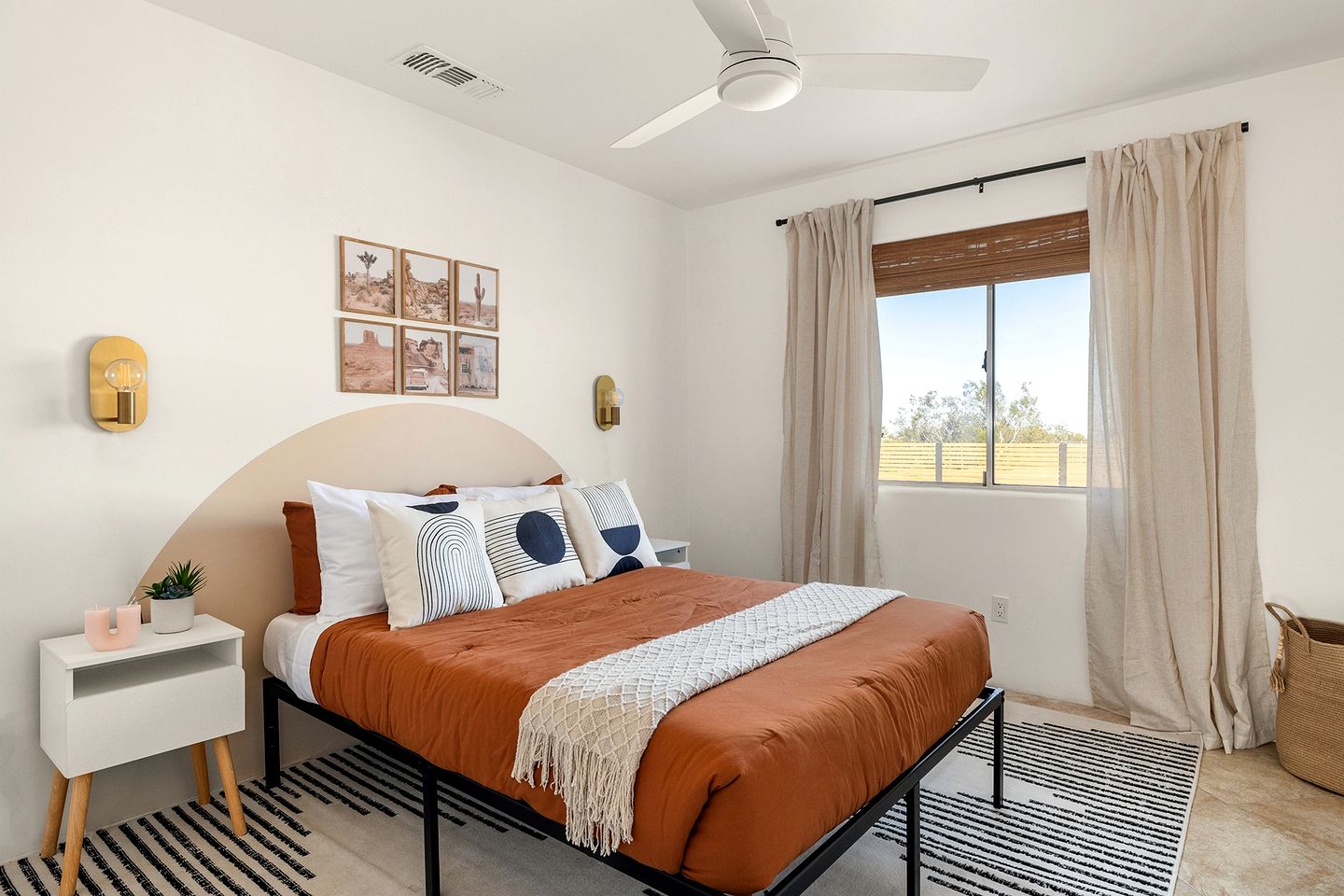 Dreamy Vacation Rental with Fire Pit and Fantastic Desert Views in Yucca Valley, California