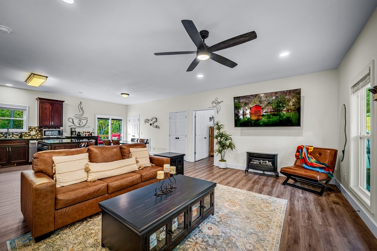 Cabins (United States of America, Fort Payne, Alabama)