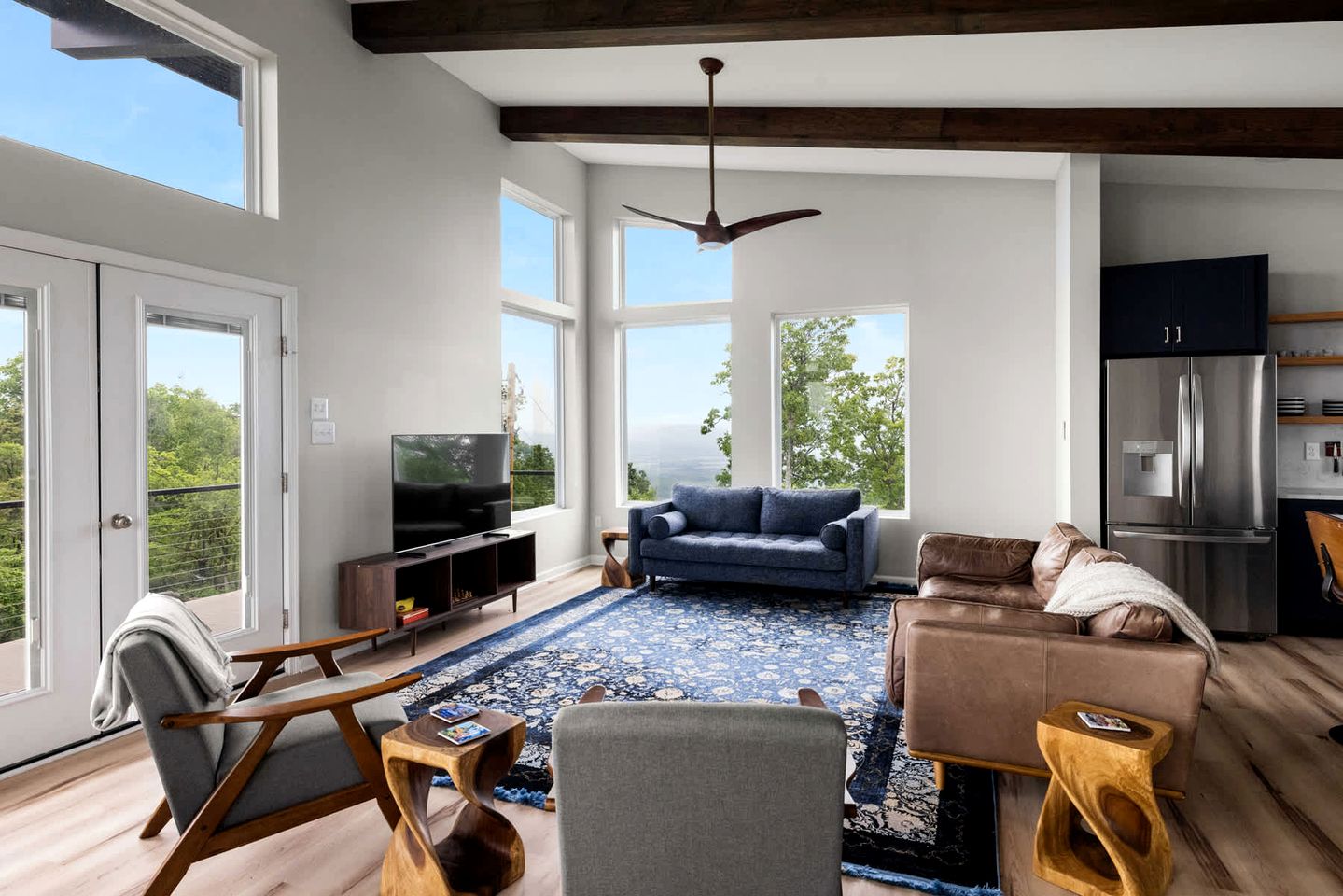 Scenic Getaway Cabin w/ Fire Pit, Deck & Panoramic Views in Martinsburg, WV