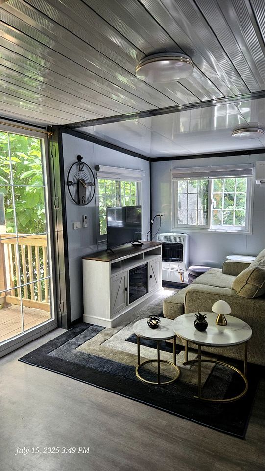 Modern Foldable Container Home with Mountain Views near Pipestem Resort, West Virginia