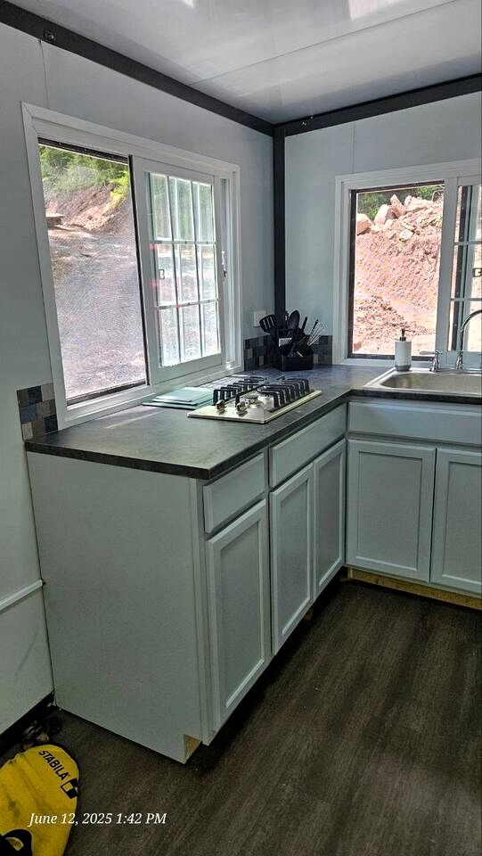 Modern Foldable Container Home with Mountain Views near Pipestem Resort, West Virginia
