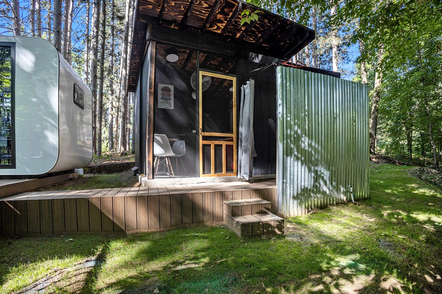 Secluded Modern Tiny House with Wood-Fired Hot Tub Near Trails in Sears, Michigan