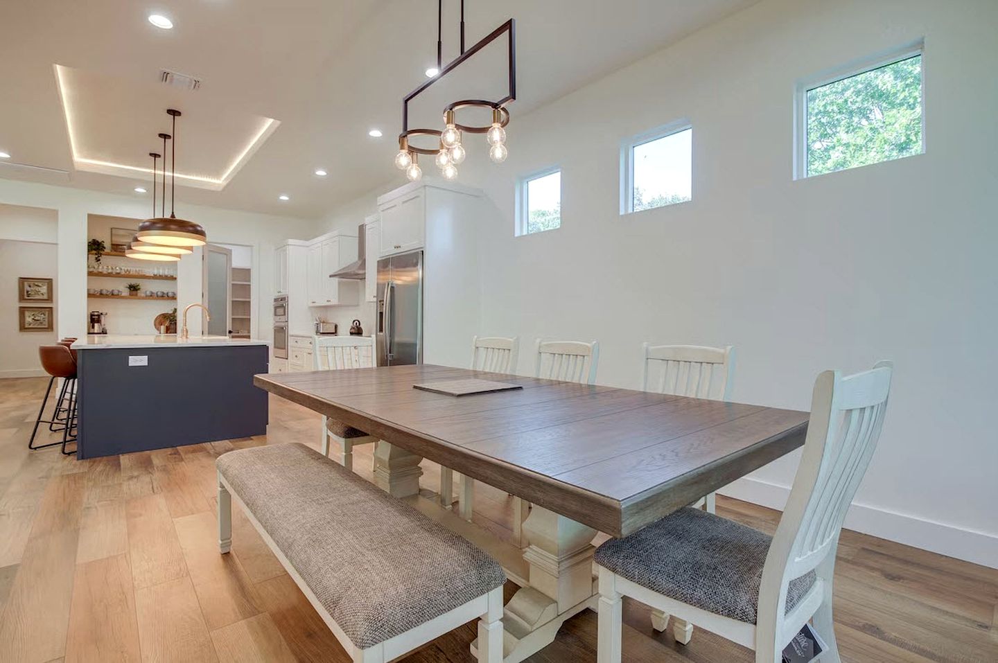 Luminous Vacation Rental with Fire Pit in Kingsland, Texas