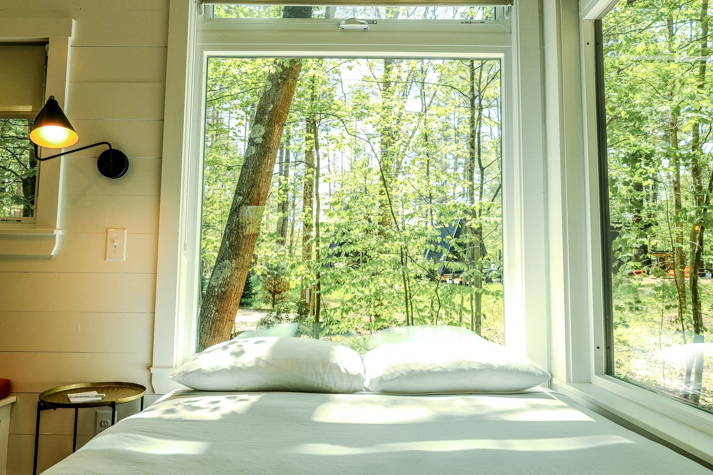 Magical Cabin with Peaceful Surrounding in Freeport, Maine