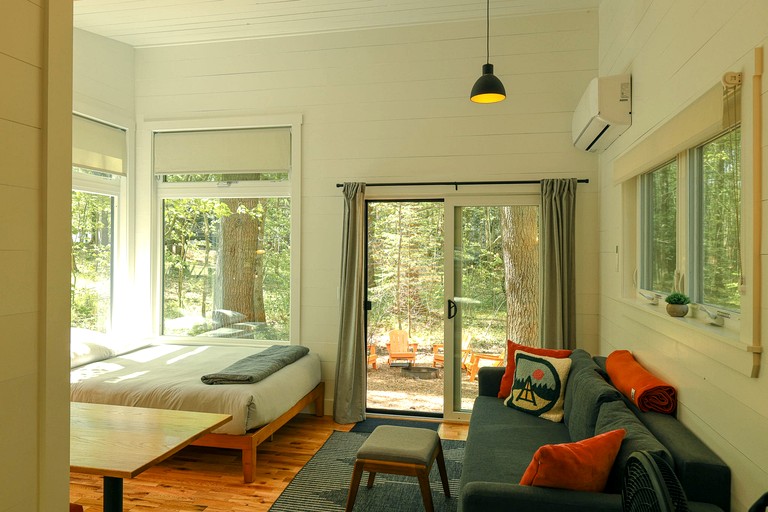 Cabins (United States of America, Freeport, Maine)