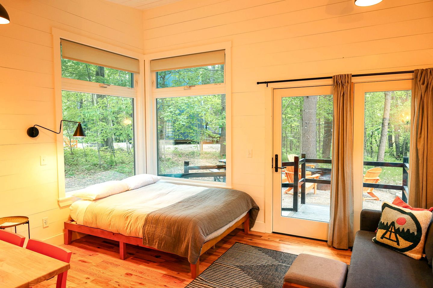 Luminous Cabin ADA Accessible in Freeport, Maine