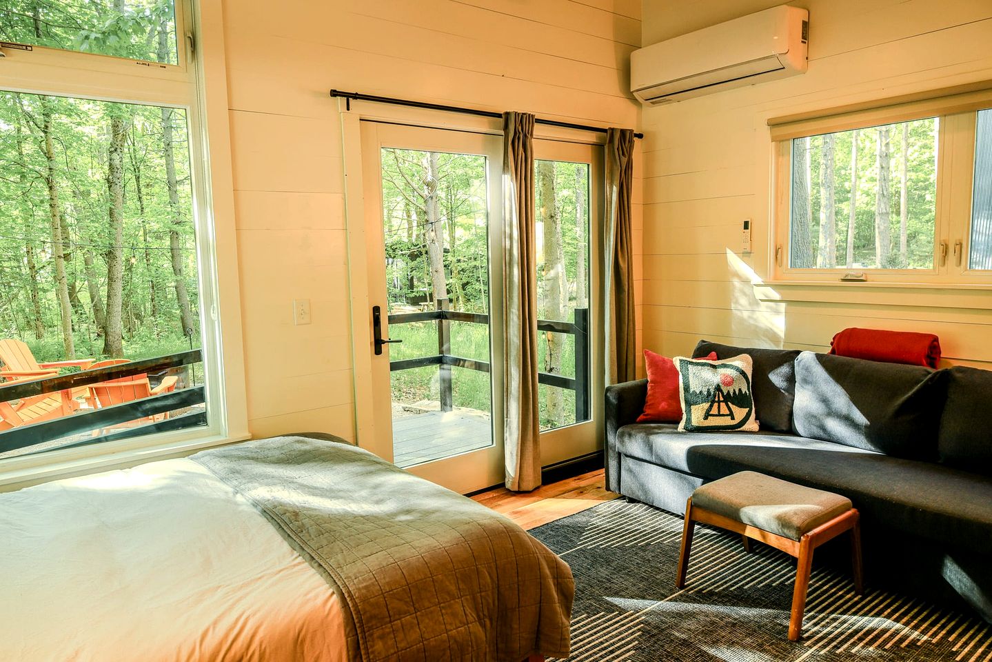 Luminous Cabin ADA Accessible in Freeport, Maine