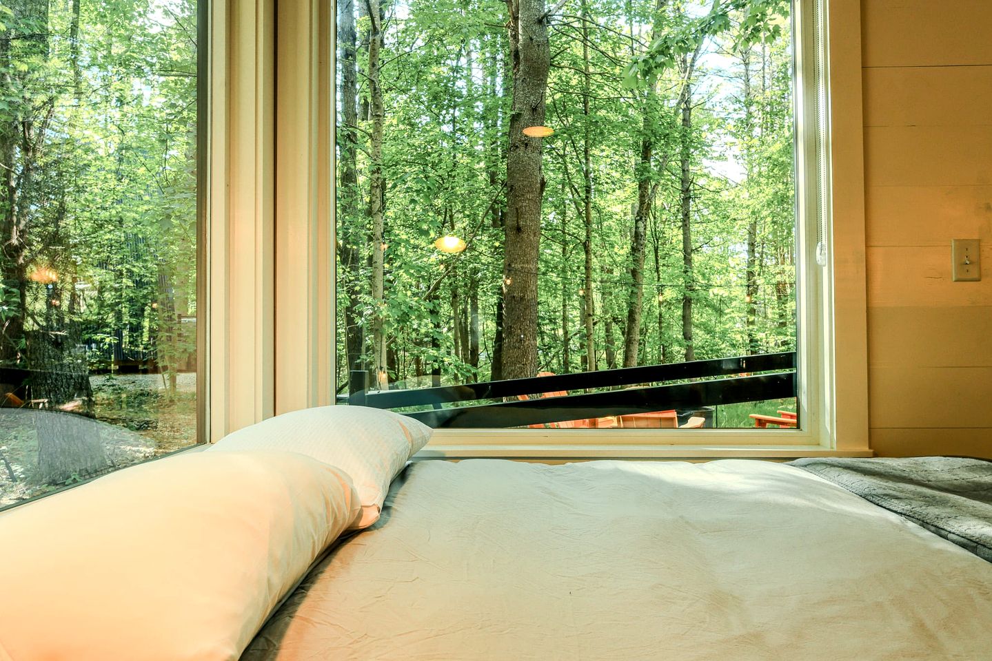 Luminous Cabin ADA Accessible in Freeport, Maine