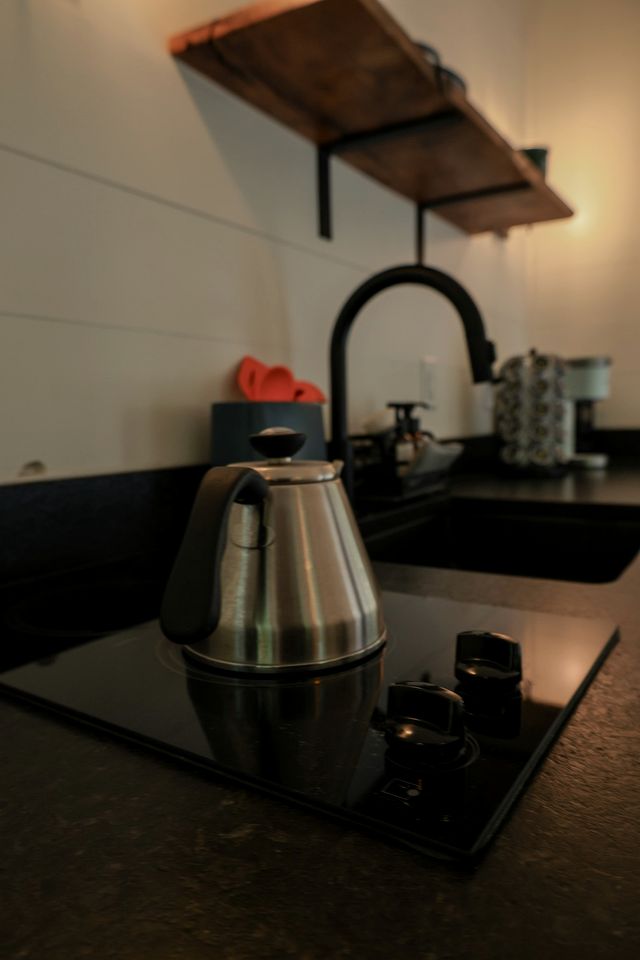 Beautiful Cabin with Modern Indoor Space and Fire Pit in Freeport, Maine