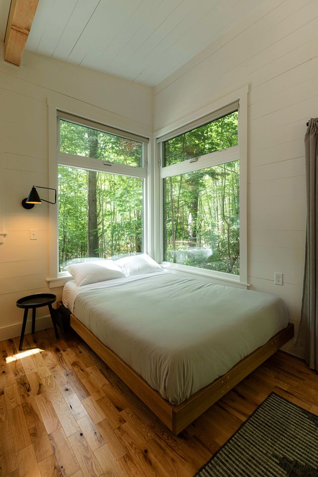 Dog-Friendly Cabin in Freeport, Maine