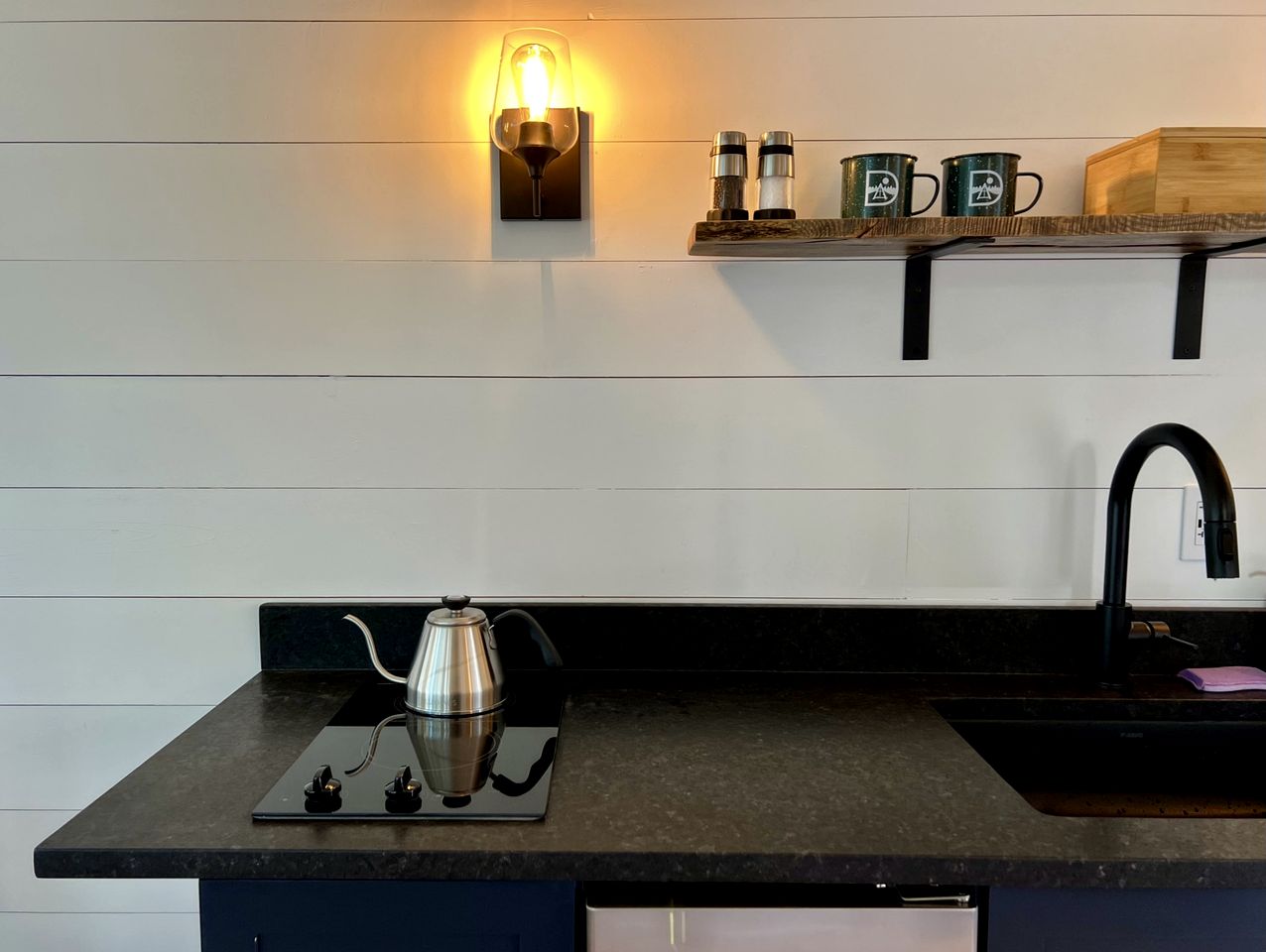 Dog-Friendly Cabin in Freeport, Maine