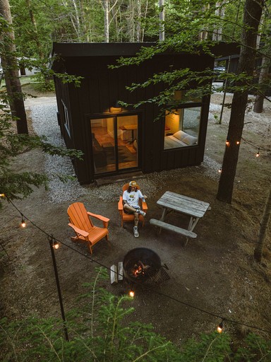 Cabins (United States of America, Freeport, Maine)