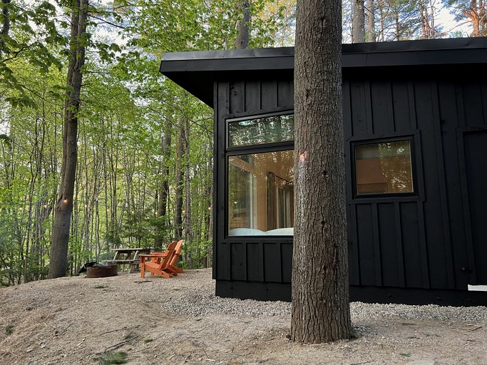 Cabins (United States of America, Freeport, Maine)