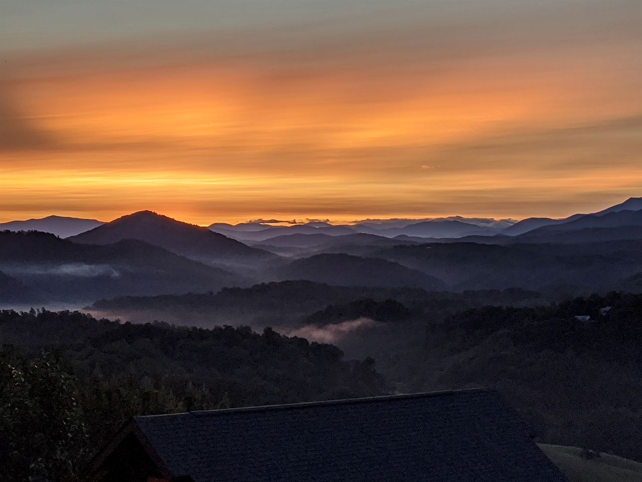Modern Mountain Cabin Retreat with Game Room and Outdoor Pool in Sevierville, Tennessee