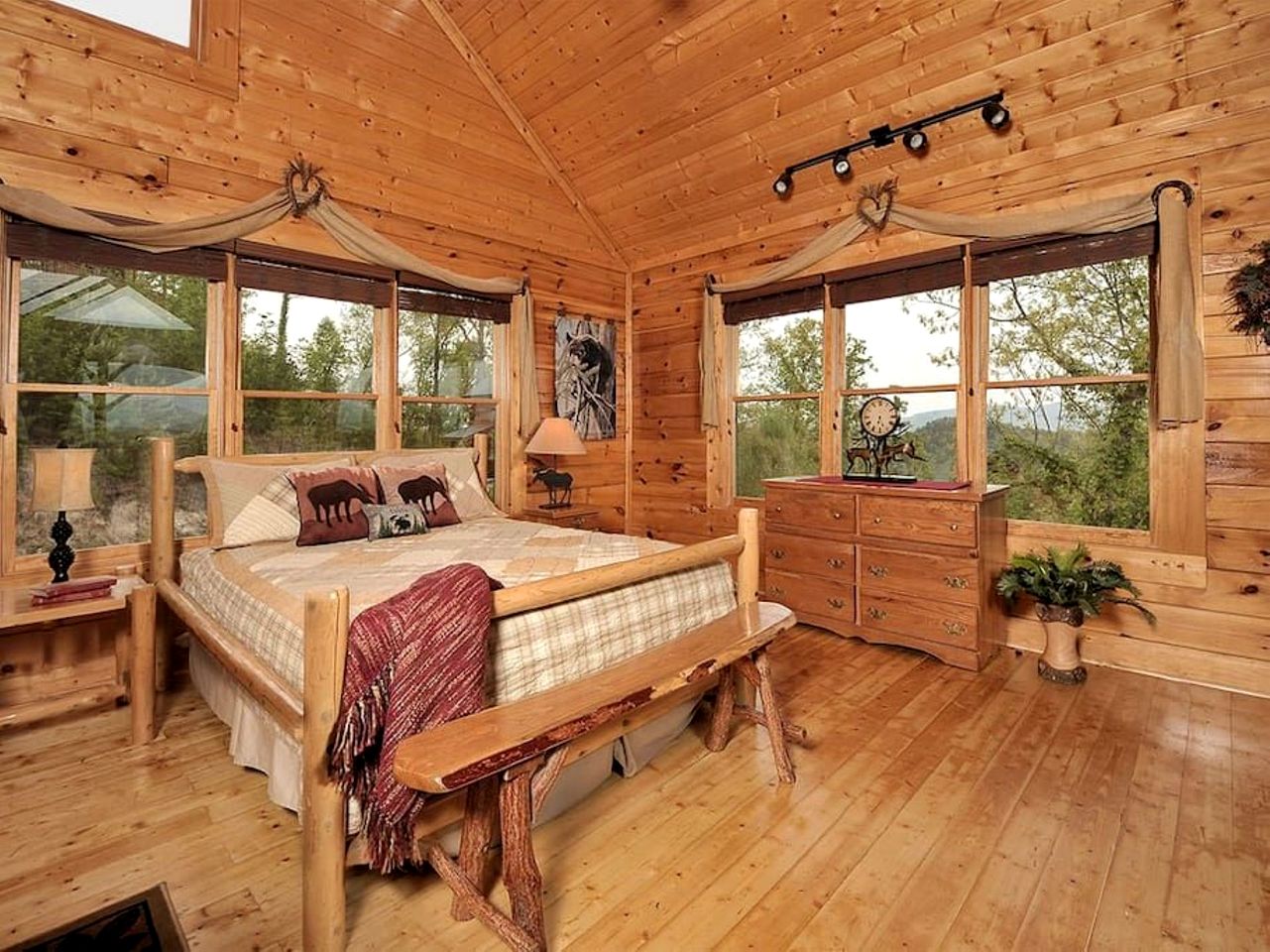 Modern Mountain Cabin Retreat with Game Room and Outdoor Pool in Sevierville, Tennessee