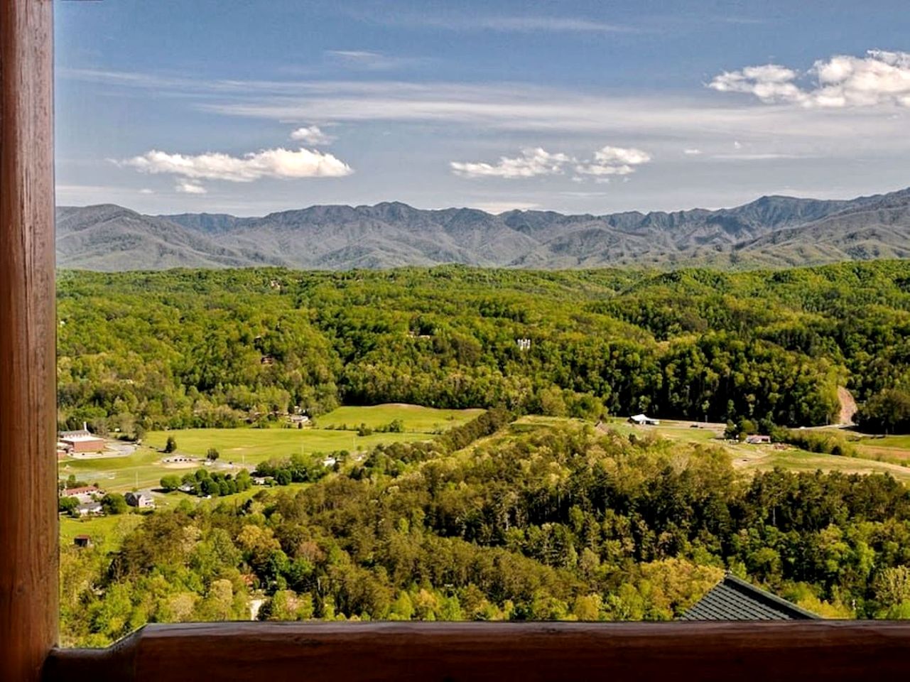 Modern Mountain Cabin Retreat with Game Room and Outdoor Pool in Sevierville, Tennessee