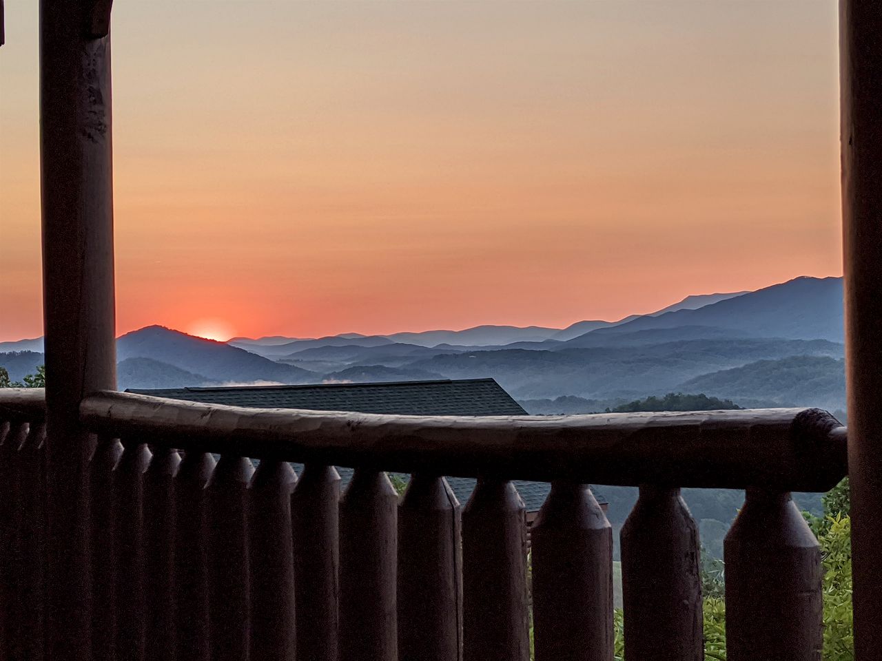 Modern Mountain Cabin Retreat with Game Room and Outdoor Pool in Sevierville, Tennessee