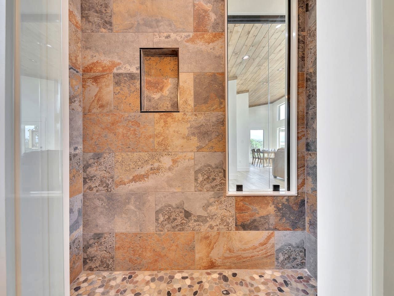 Modern Mountain-Top Chalet with Glass-Wall Views near Dollywood in Pigeon Forge, Tennessee