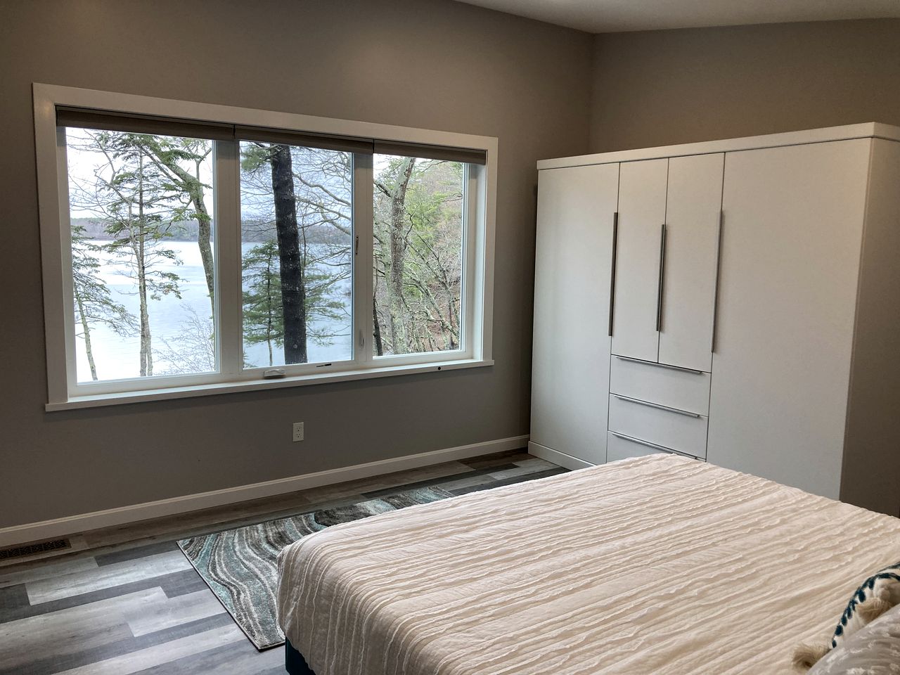 Chic Cottage with Panoramic Lake and Nature Views in Maine