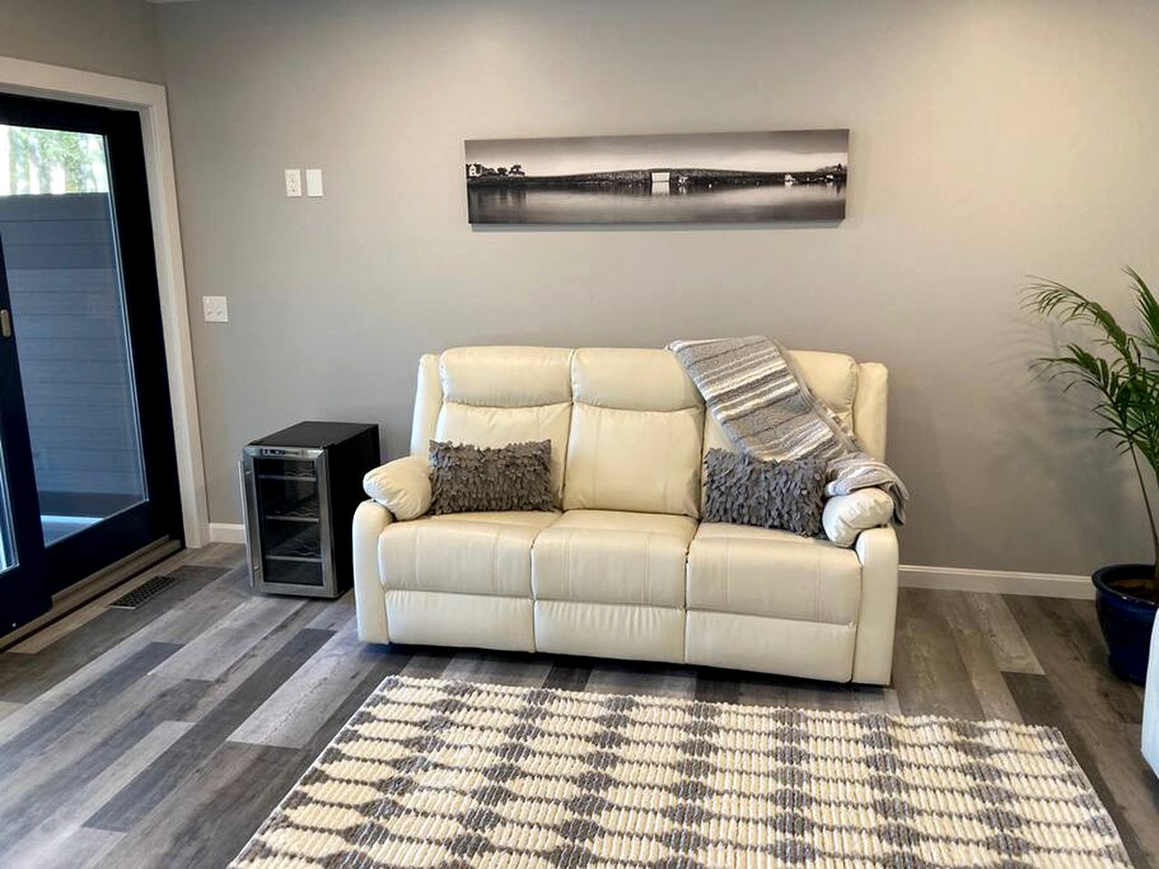 Chic Cottage with Panoramic Lake and Nature Views in Maine