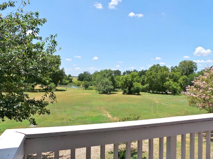 Cabins (United States of America, Smithville, Texas)