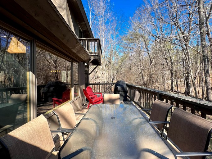 Cabins (United States of America, Bartlett, New Hampshire)