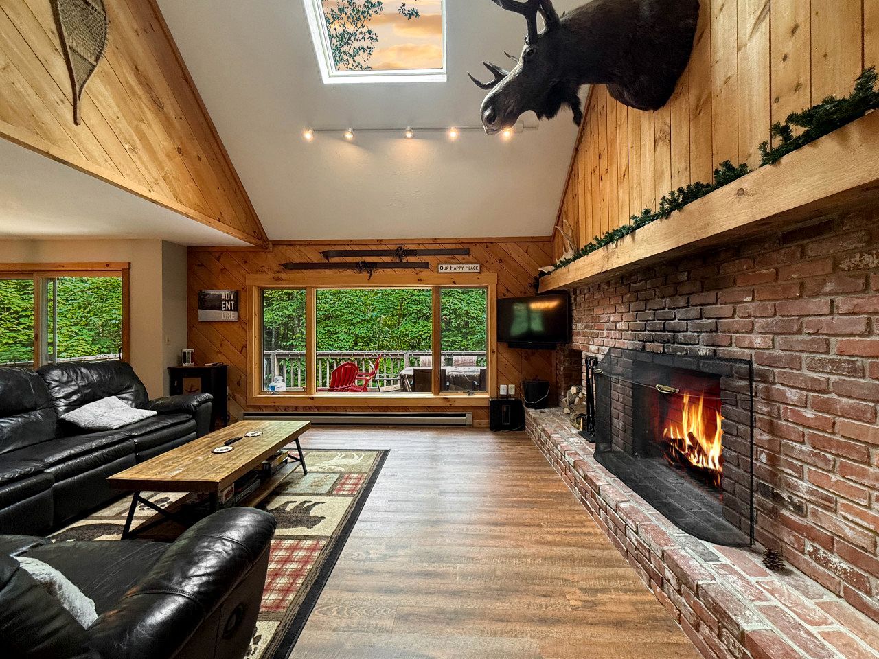Modern Spacious Cabin Perfect for Families in Bartlett, New Hampshire