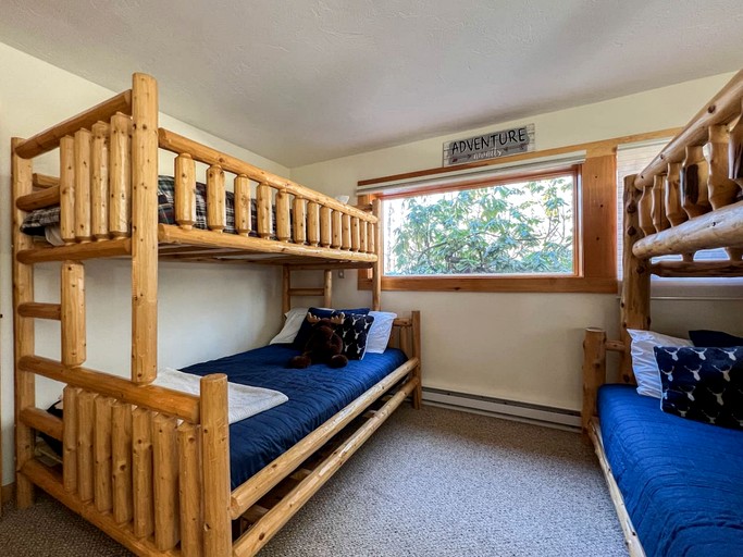 Cabins (United States of America, Bartlett, New Hampshire)