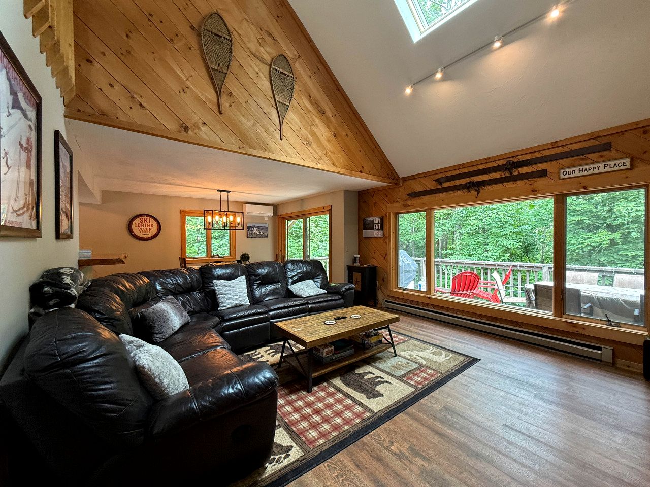 Modern Spacious Cabin Perfect for Families in Bartlett, New Hampshire
