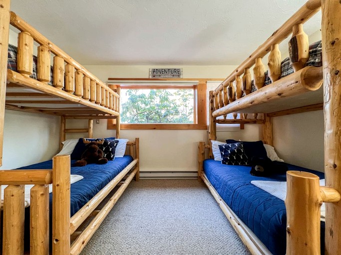Cabins (United States of America, Bartlett, New Hampshire)