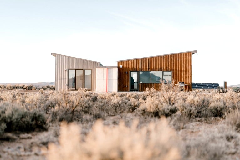 Containers (El Prado, New Mexico, United States)