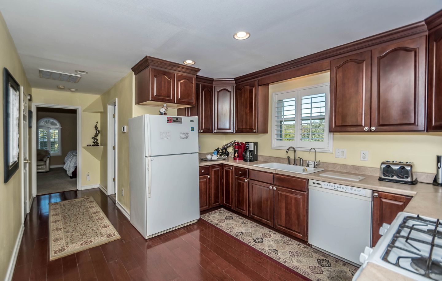 Modern Texas Hill Country Suite Rental for Four near San Antonio