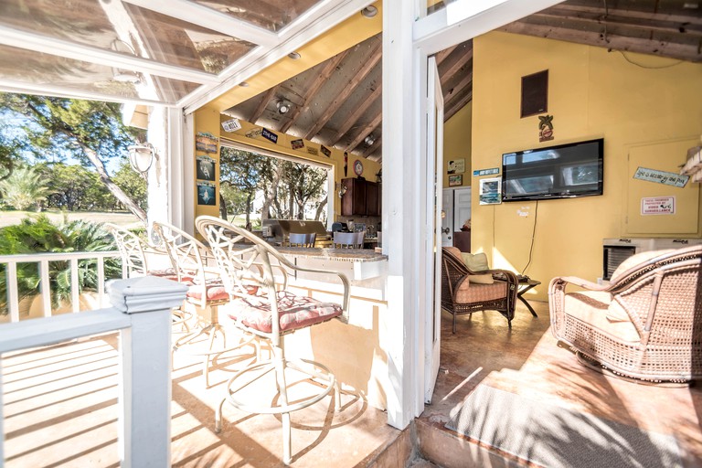 Vacation Rentals (Helotes, Texas, United States)