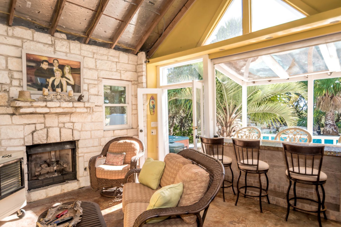 Modern Texas Hill Country Suite Rental for Four near San Antonio