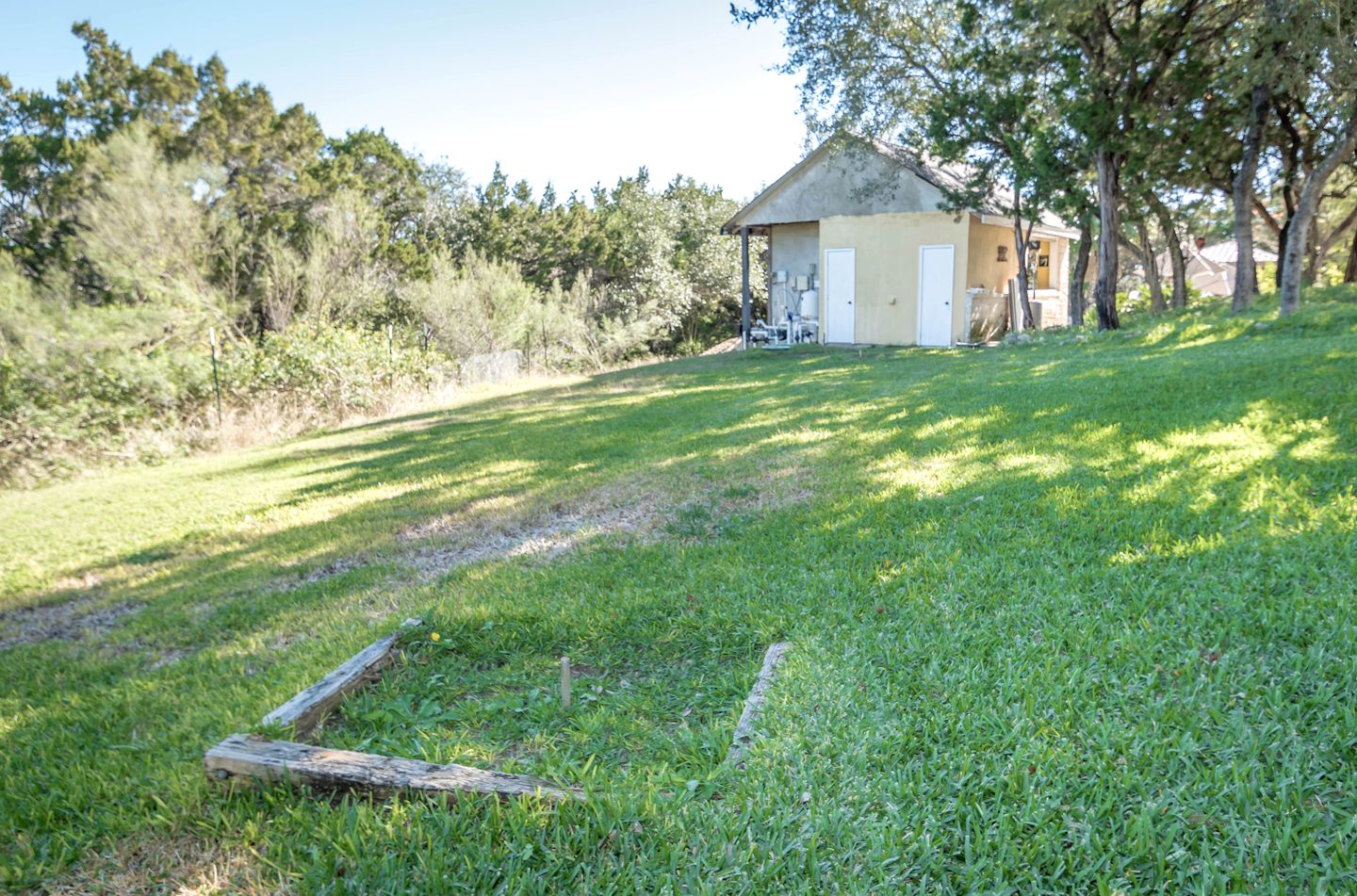 Modern Texas Hill Country Suite Rental for Four near San Antonio